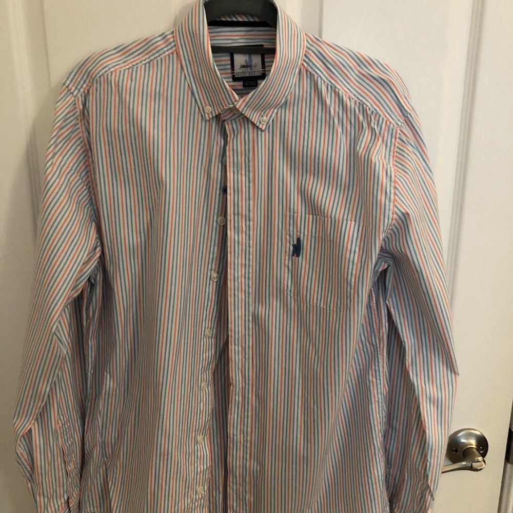 Johnnie O buttondown in Medium